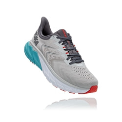 Hoka One One M Arahi 5