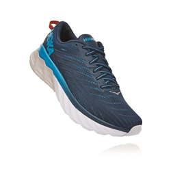 Hoka One One M Arahi 4